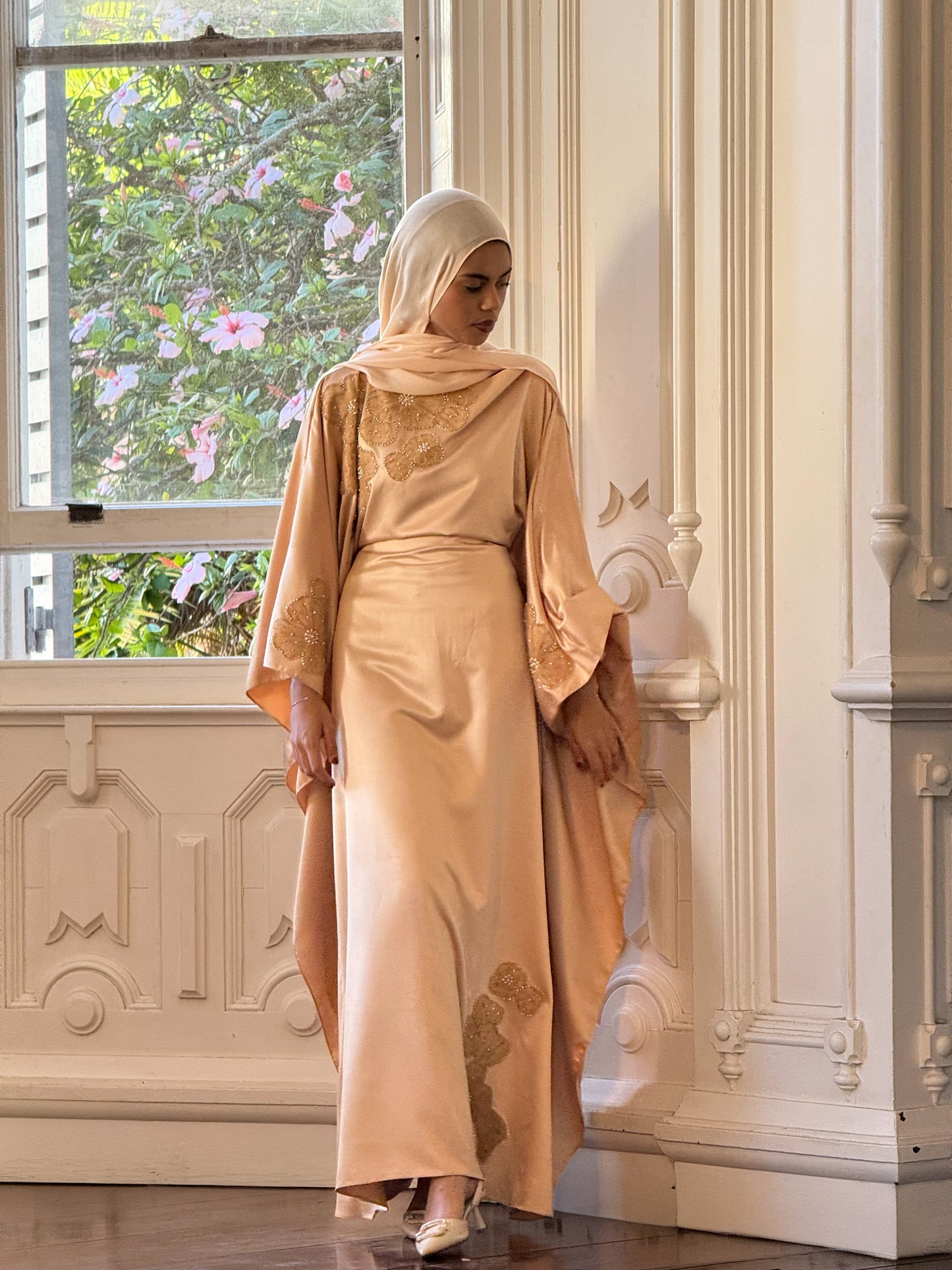 Lina Dress Pearl Bloom