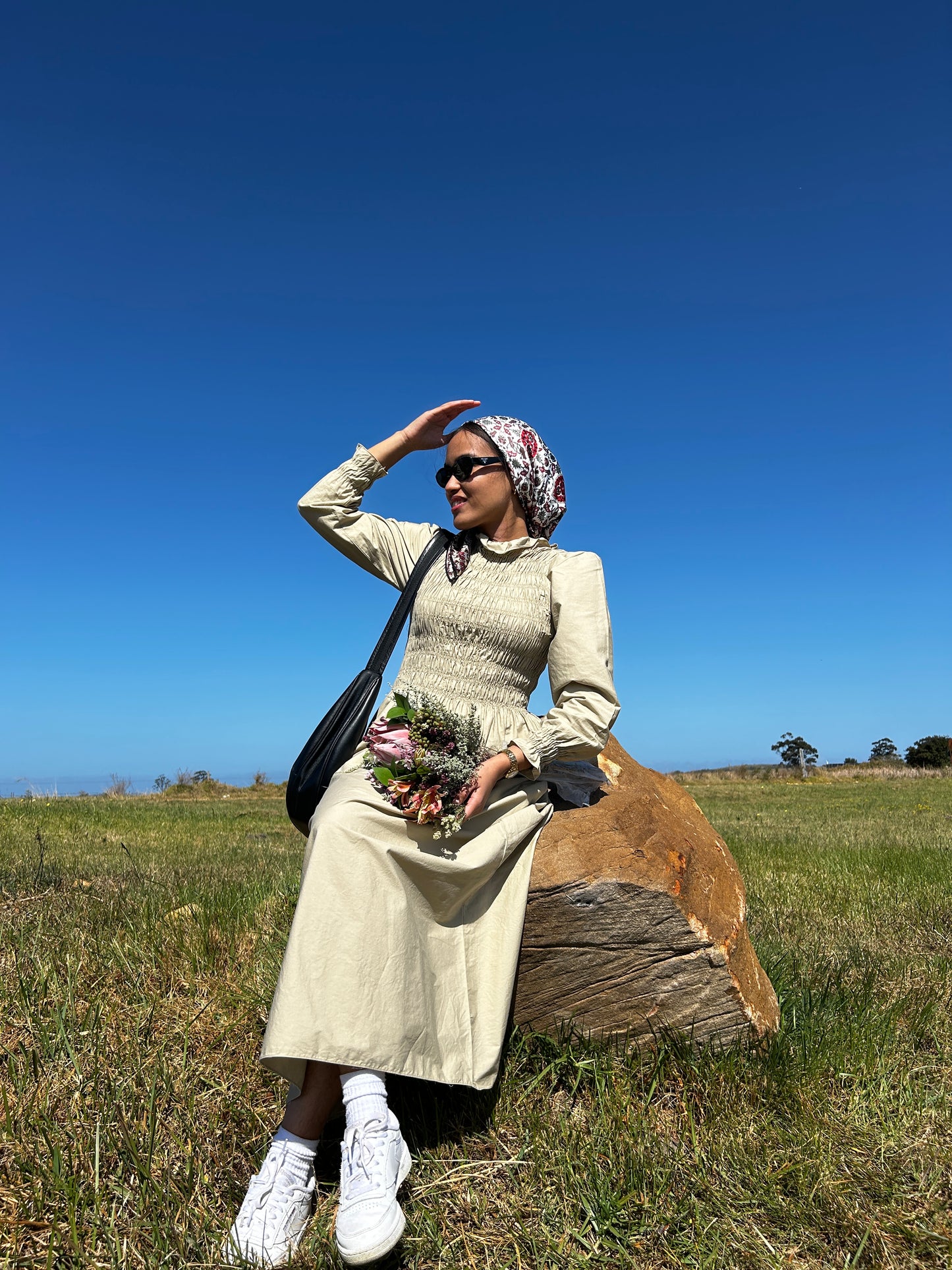 Breezy Dress Olive Sand